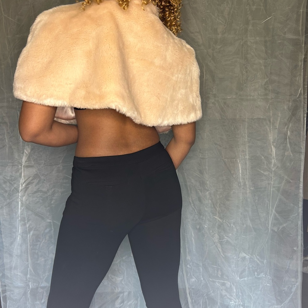 Tahari Arthur Levine View 5